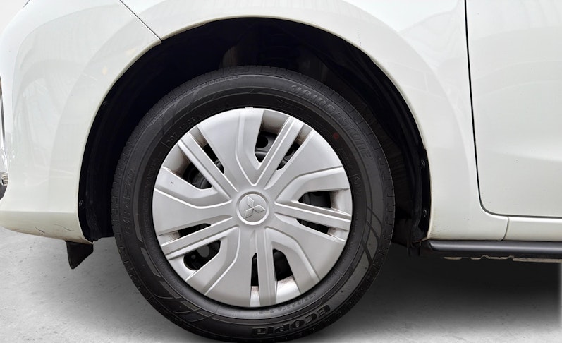 Vehicle image MITSUBISHI SPACE STAR