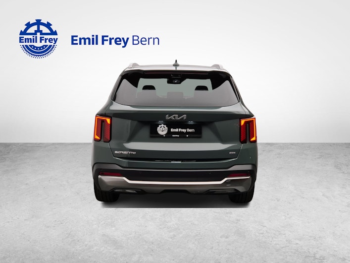 Vehicle image KIA SORENTO