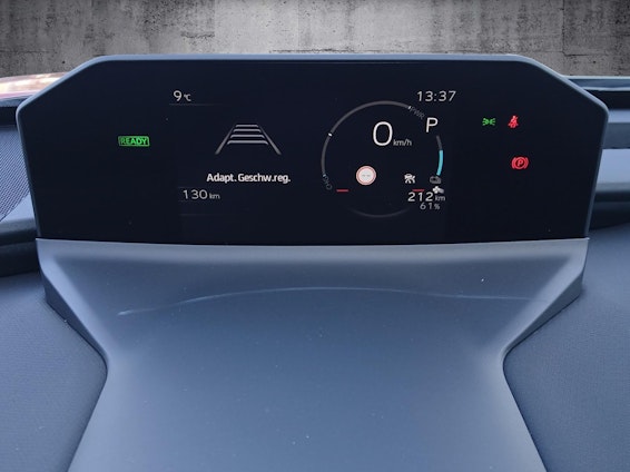 Vehicle image 6 Vehicle image 6