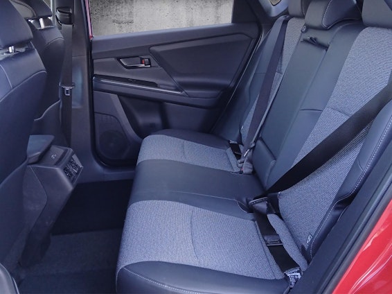 Vehicle image 9 Vehicle image 9