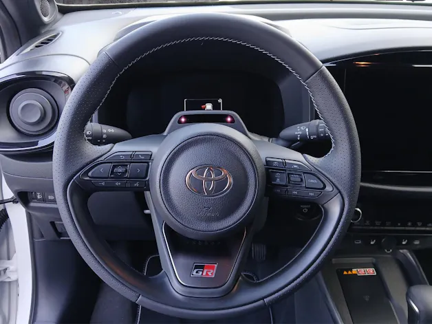 Toyota Aygo X 1.5 VVT-i HSD GR Sport