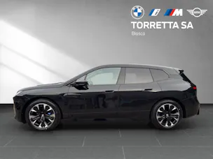 BMW iX xDrive45