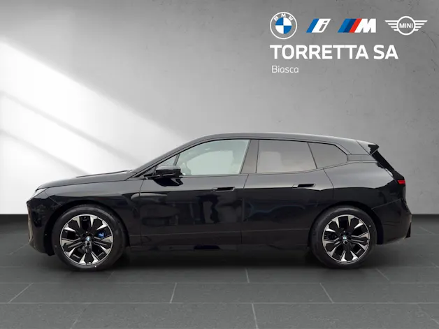 BMW iX xDrive45