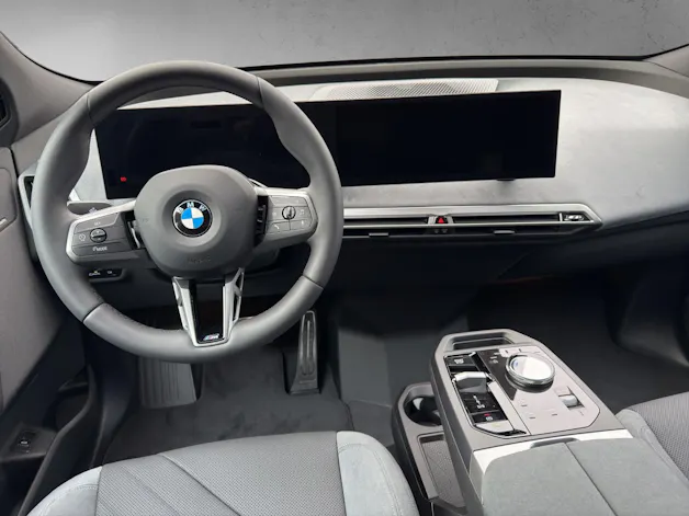 BMW iX xDrive45