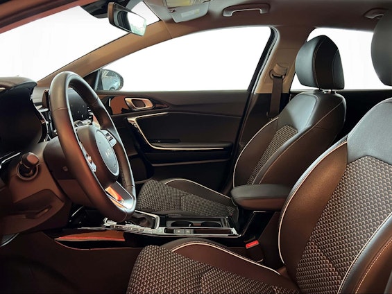 Vehicle image 2 Vehicle image 2