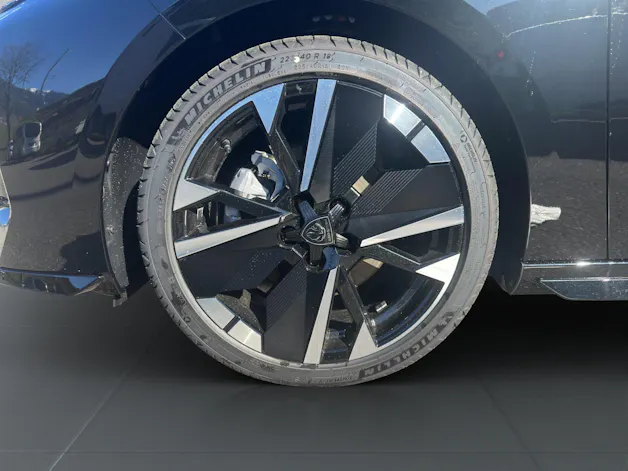 Peugeot 308 SW 1.2 Hybrid GT