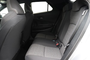 Vehicle image TOYOTA C-HR 1.8 HEV Swiss Edition