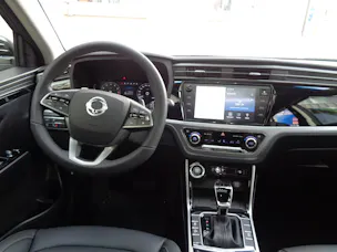 KGM Korando 1.5 T-Gdi Titanium 4WD