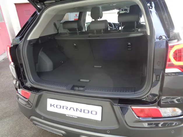 KGM Korando 1.5 T-Gdi Titanium 4WD