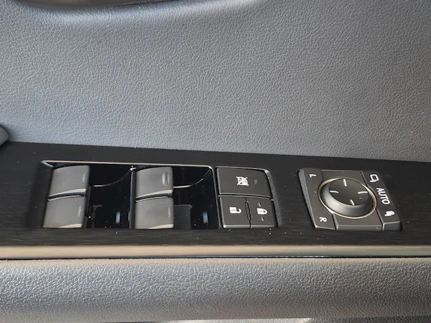 Lexus UX 300e Excellence