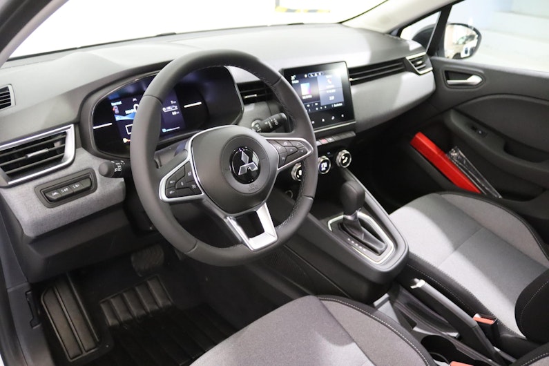 Vehicle image MITSUBISHI COLT