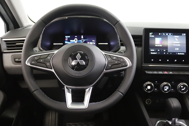 Vehicle image MITSUBISHI COLT