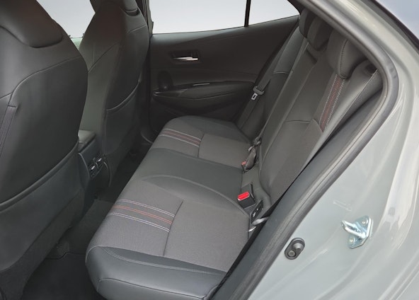 Vehicle image 14 Vehicle image 14