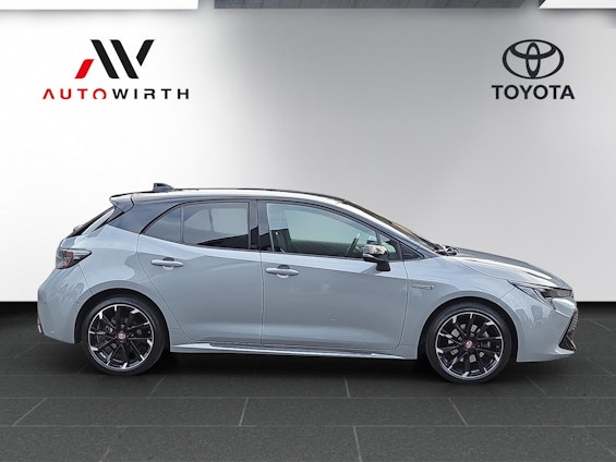 Vehicle image 3 Vehicle image 3