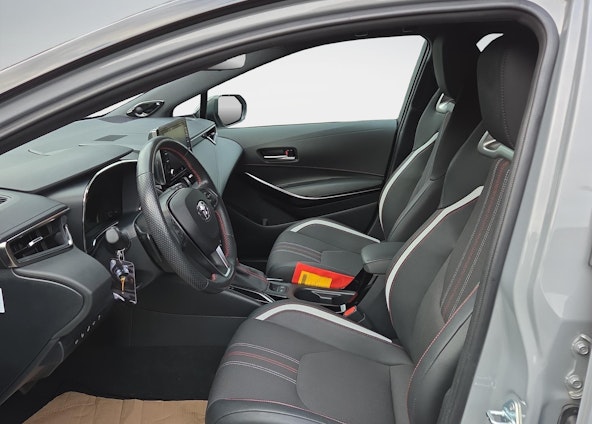 Vehicle image 8 Vehicle image 8