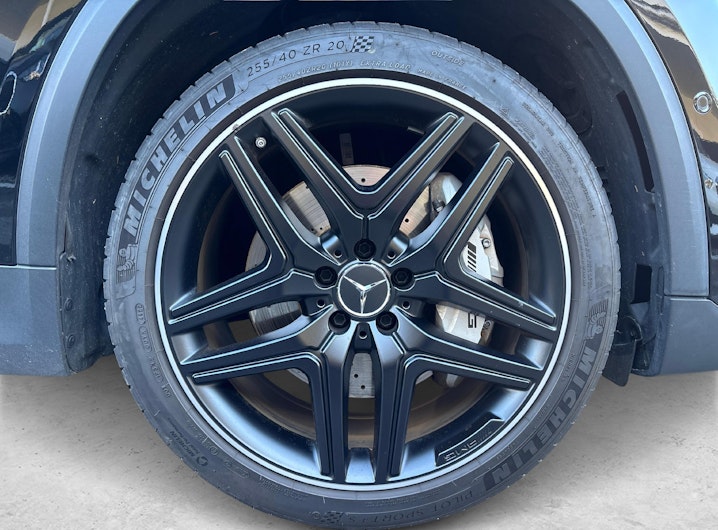 Vehicle image MERCEDES-BENZ GLA 35 AMG