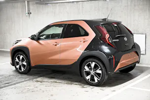 Toyota Aygo X 1.5 VVT-i HSD Trend