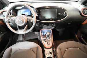 Fahrzeugbild TOYOTA Aygo X 1.5 VVT-i HSD Trend