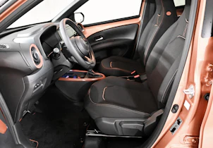 Fahrzeugbild TOYOTA Aygo X 1.5 VVT-i HSD Trend