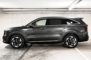 Vehicle image KIA Sorento 1.6 T-GDi Hybrid Style 7P