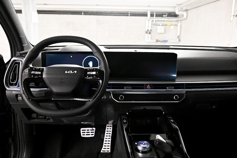 Vehicle image KIA SORENTO