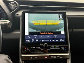 https://vehicle.imgix.net/4142345/bff7b81e-5e30-4ead-b1eb-b1a72aa50ab9.jpg