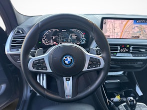 Vehicle image BMW X3 30e xDrive SAG