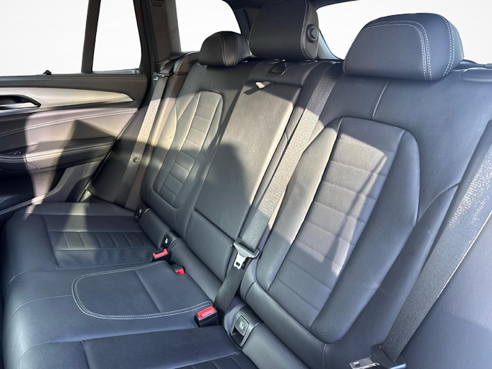 Vehicle image BMW X3