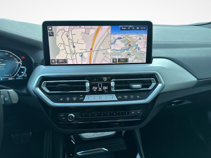 Vehicle image BMW X3