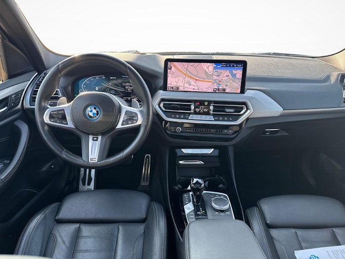 Vehicle image BMW X3