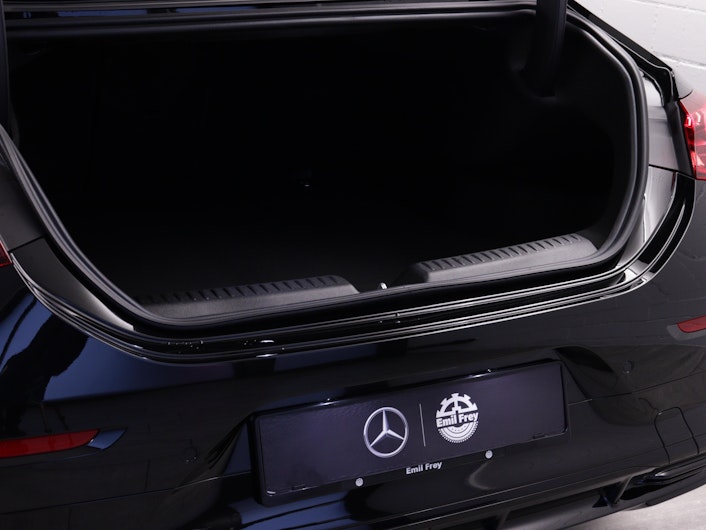 Vehicle image MERCEDES-BENZ CLA 220