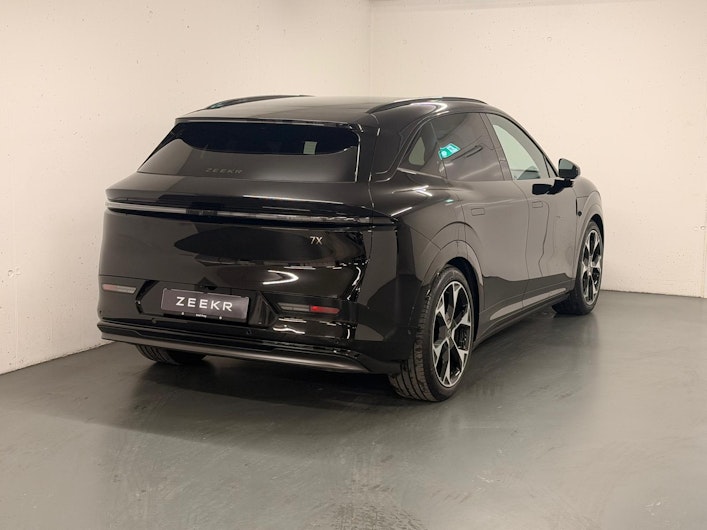 Vehicle image ZEEKR 7X