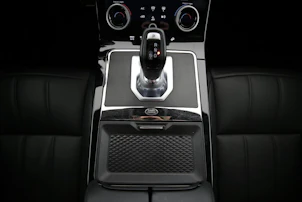 Fahrzeugbild LAND ROVER Range Rover Evoque 2.0 T 250 R-Dynamic Autobiography