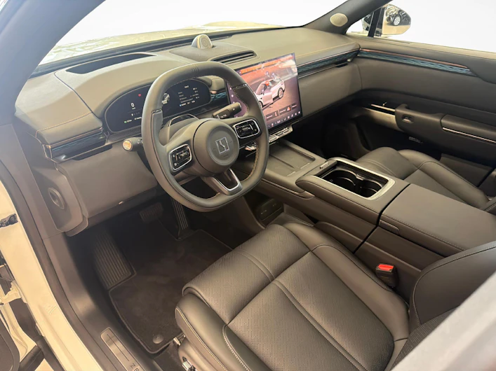 immagine del veicolo ZEEKR 7X