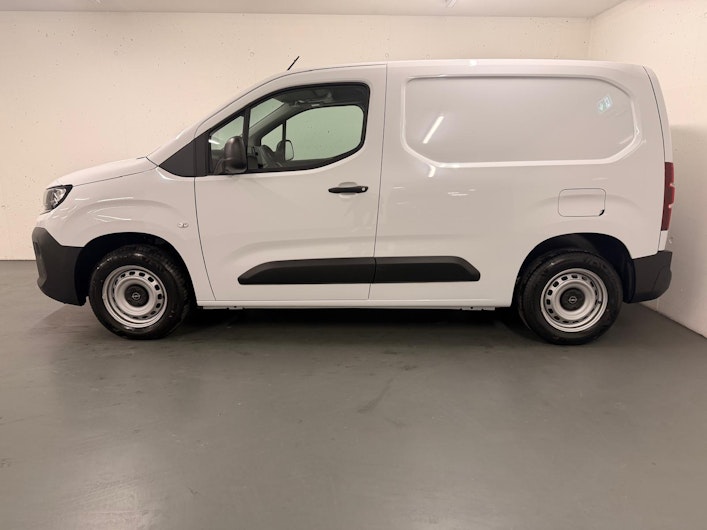Vehicle image OPEL COMBO