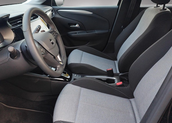 Vehicle image 8 Vehicle image 8