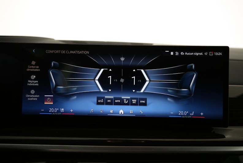 Vehicle image BMW X5