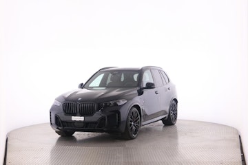 Vehicle image BMW X5 50e xDrive SAG