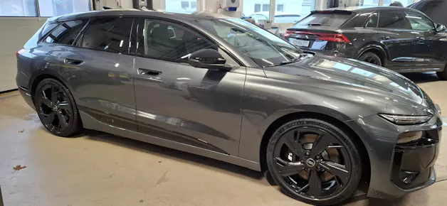 Audi S6 Avant e-tron quattro