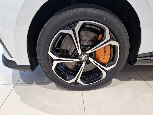MG 4 EV 64kWh Xpower AWD