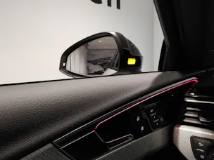 Audi RS4 Avant quattro tiptronic