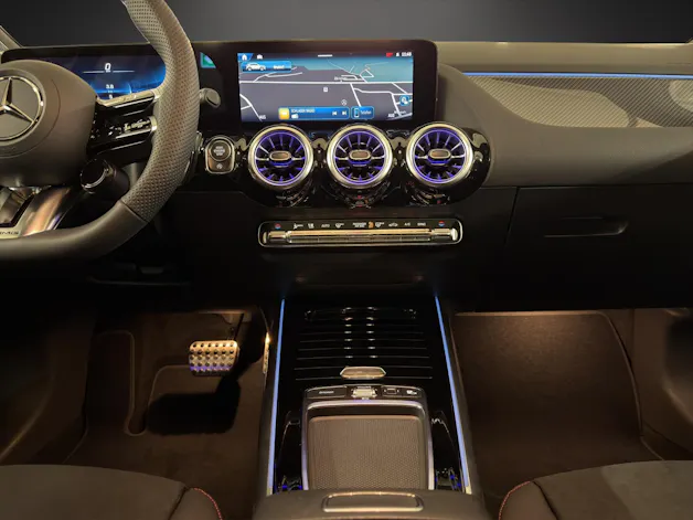 Mercedes-Benz GLA AMG 35 4Matic 8G-DCT