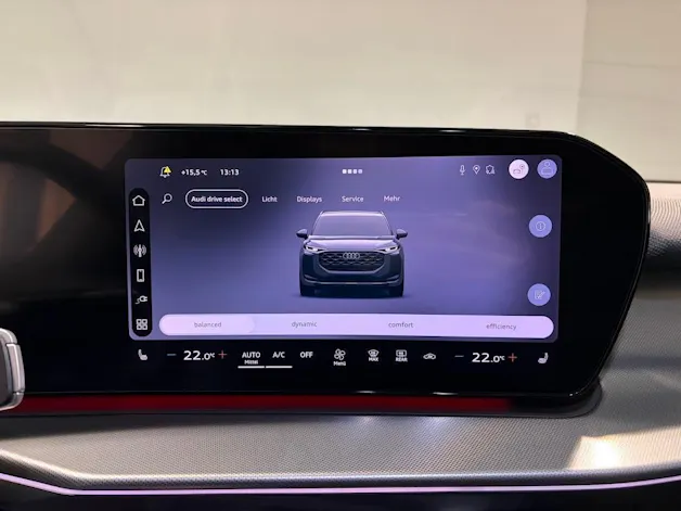 Audi Q3 SUV e-hybrid 200 kW S tronig