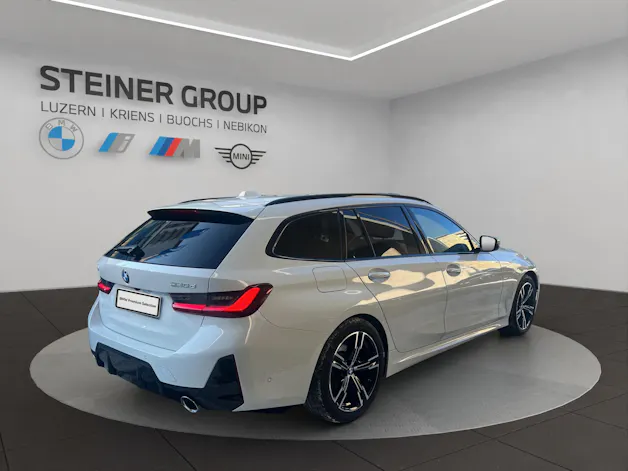 BMW 320d xDrive 48V Touring Steptronic M Sport