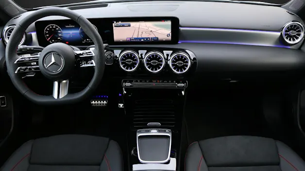 Mercedes-Benz A 250 e EQ Star 8G-DCT