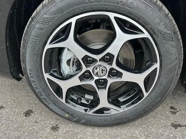 MG 3 1.5 Hybrid Luxury Aut.