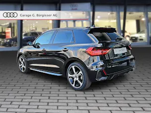 Audi A1 Sportback 30 TFSI S Line Attraction S-tronic Mythosschwarz Metallic