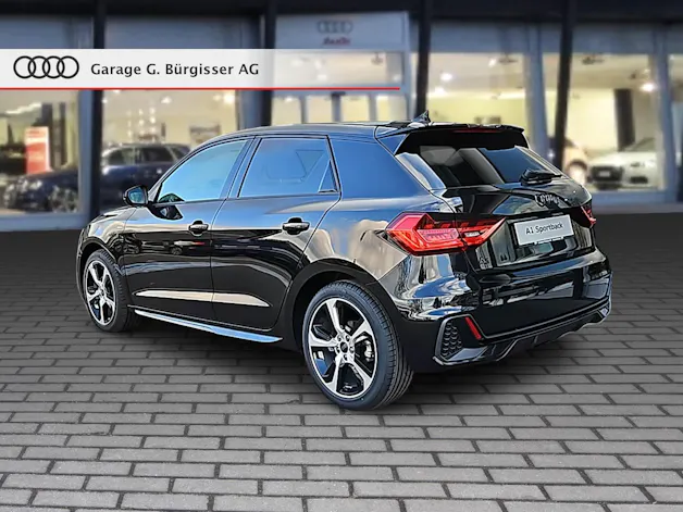 Audi A1 Sportback 30 TFSI S Line Attraction S-tronic Mythosschwarz Metallic