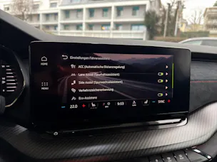 Škoda Octavia Combi 2.0 TSI DSG RS