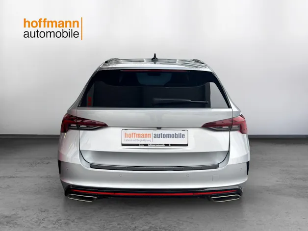 Škoda Octavia Combi 2.0 TSI DSG RS